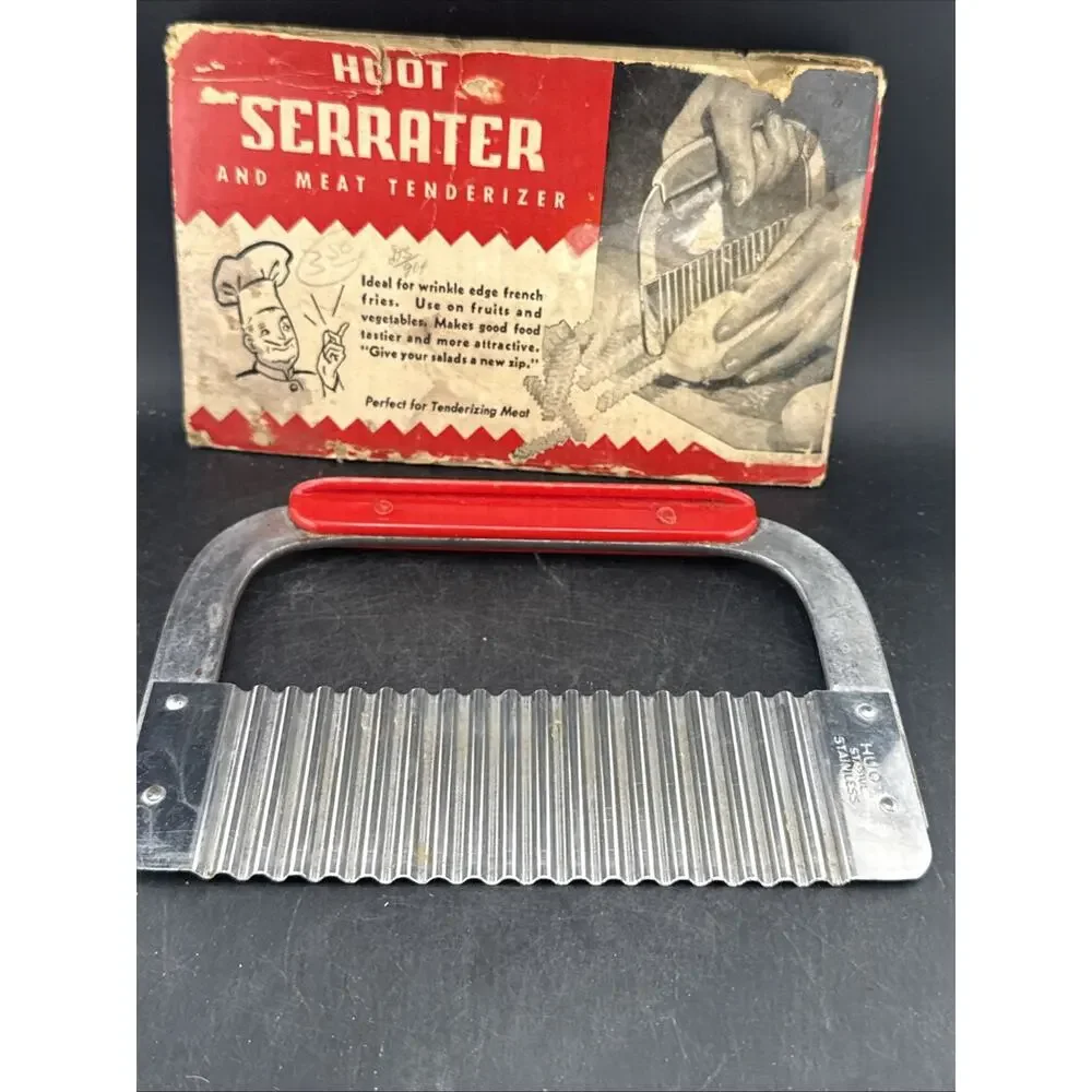 Vintage Huot Serrater & Meat Tenderizer Original Package Red Plastic Handle